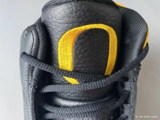 Jordan Retro High 13 League Oregon Air AR4390-035 0731
